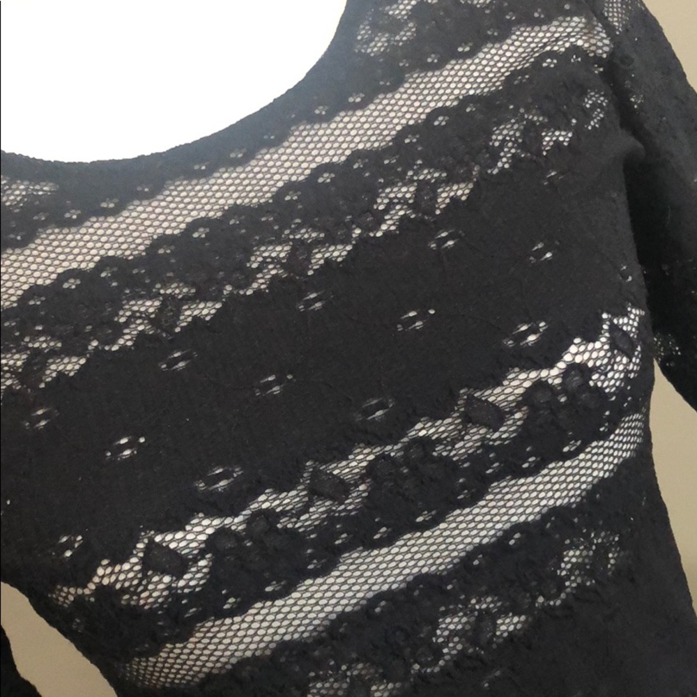 BCBC Fae Long Sleeve Lace Top Black M - Picture 6 of 7